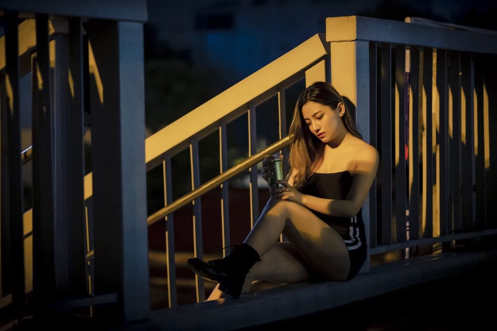 Sri Lankan single women